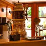 & Restaurant Zum Reussenstein 4* בובלינגן