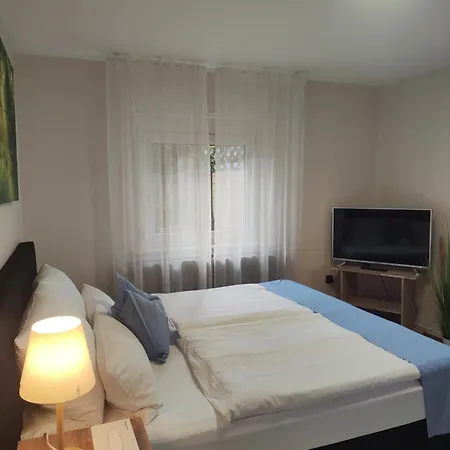 & Restaurant Zum Reussenstein Hotel Boeblingen