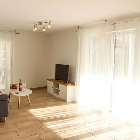 ホテル & Restaurant Zum Reussenstein 3*