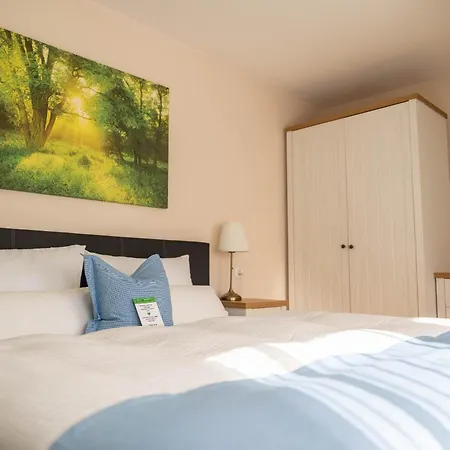 Hotell & Restaurant Zum Reussenstein