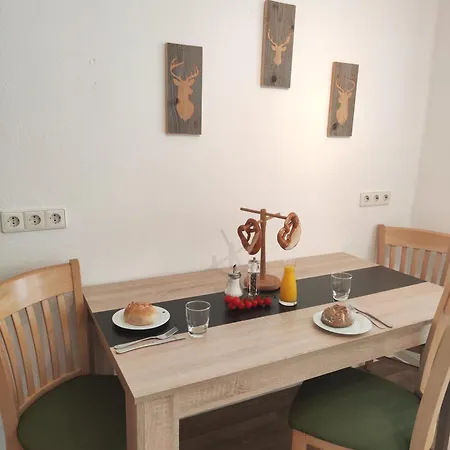 & Restaurant Zum Reussenstein 3* ベーブリンゲン