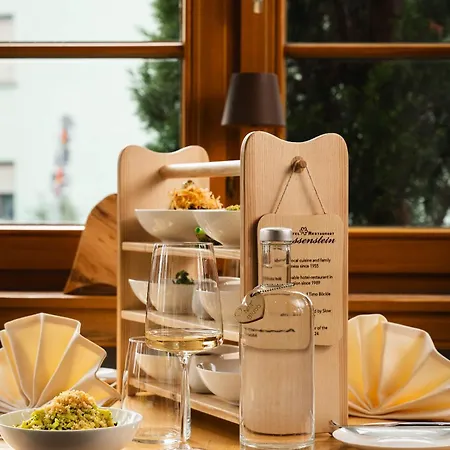 & Restaurant Zum Reussenstein Boeblingen