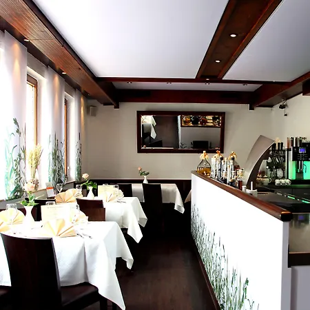 & Restaurant Zum Reussenstein Hotel 4*