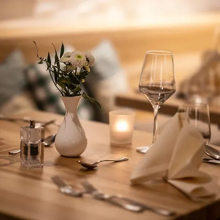 & Restaurant Zum Reussenstein Μπέμπλινγκεν