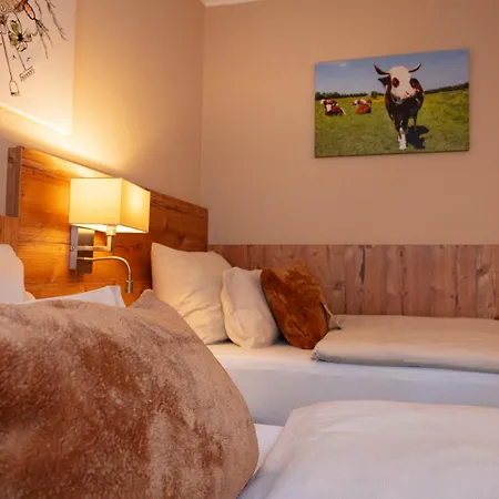 & Restaurant Zum Reussenstein 4*