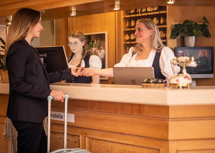 & Restaurant Zum Reussenstein Hotel